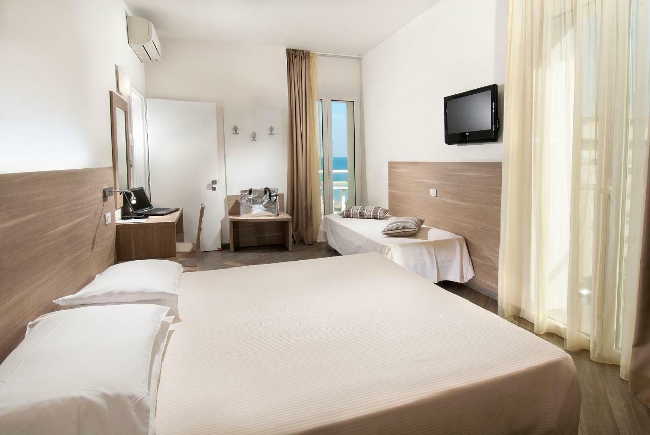 Hotel Atlantic & Spa ガビッチェ・マーレ エクステリア 写真